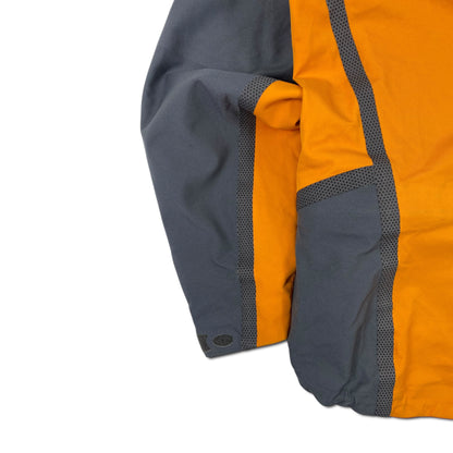 00s Mountain Hardwear Conduit Softshell Jacket