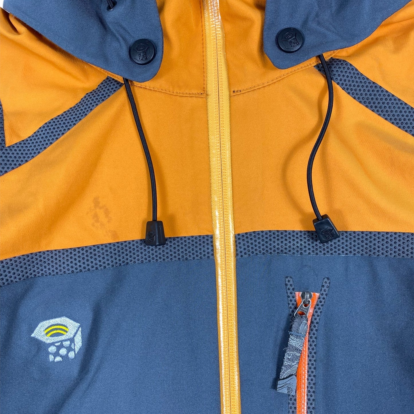 00s Mountain Hardwear Conduit Softshell Jacket